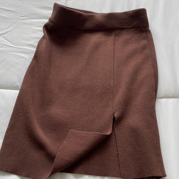 Princess Polly. Brown mini skirt. Size XXS - Picture 3 of 3